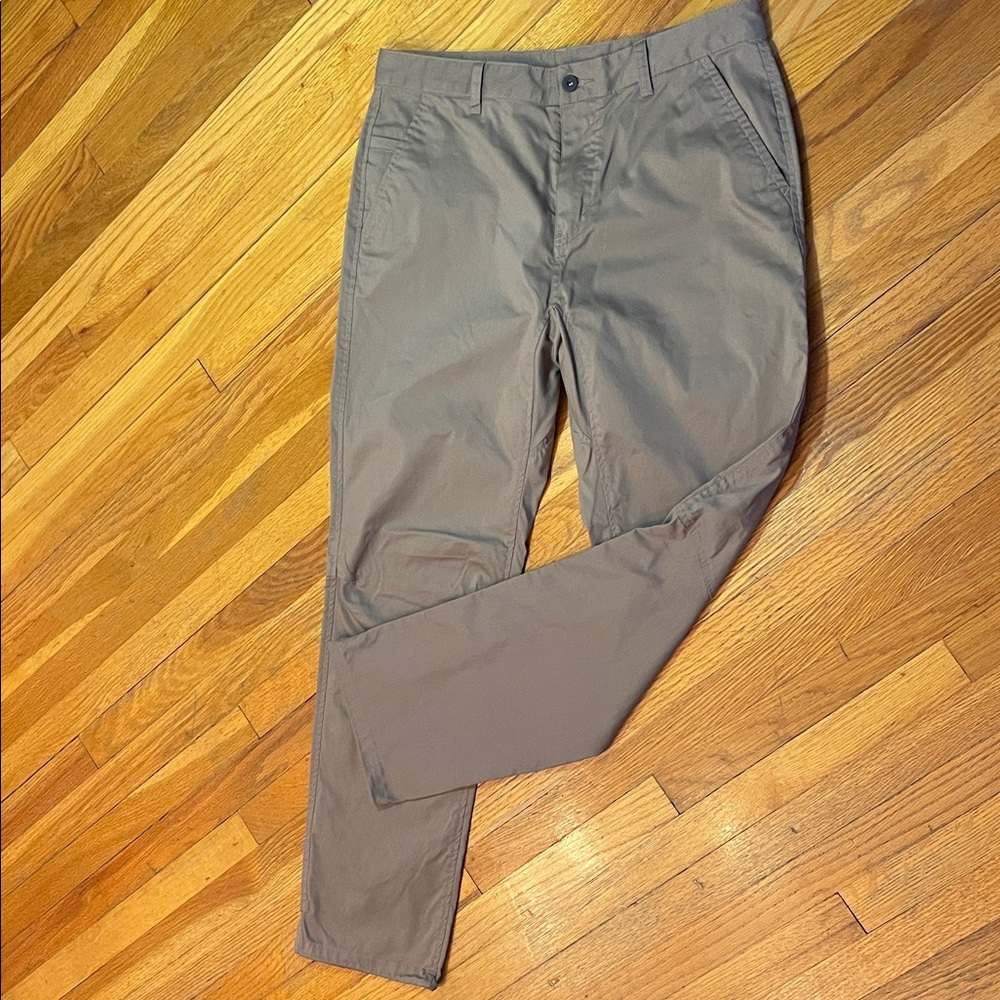 ⭐️NWOT MOUNTAIN HARDWEAR Men’s Khaki Cotton Nylon Blend Utility Pants Pockets